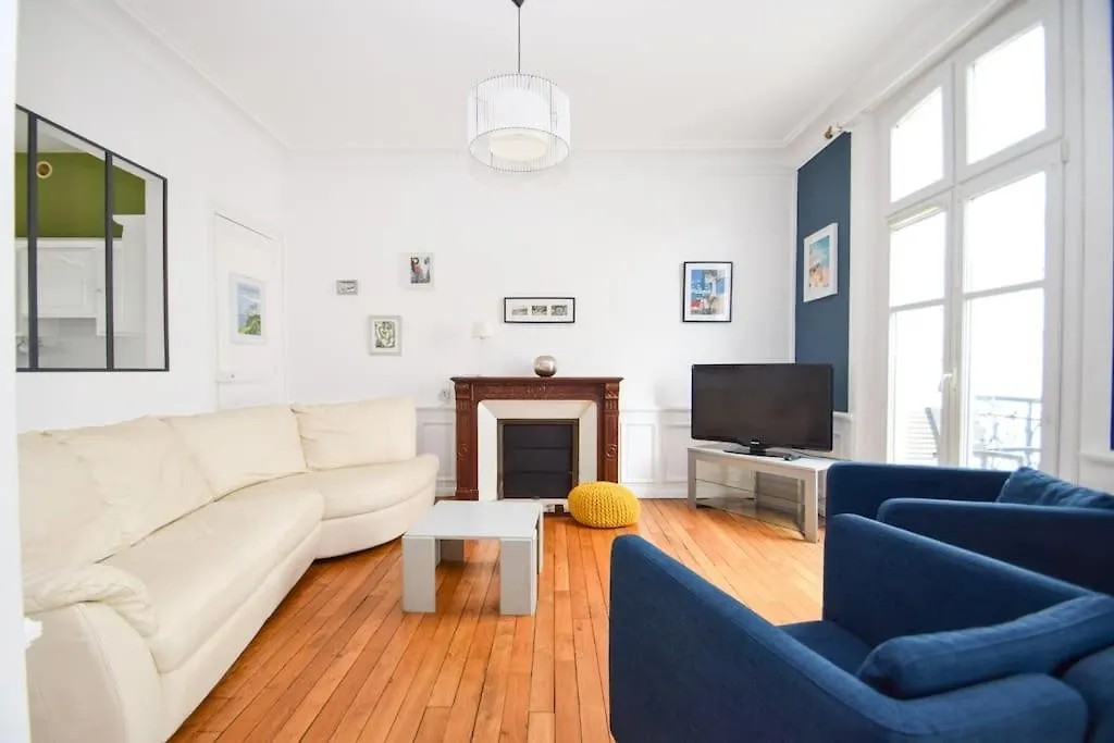 Apartment Ferienwohnung Appt 5 Pers Au Coeur De Dinard Classe 2 Etoiles Frankreich